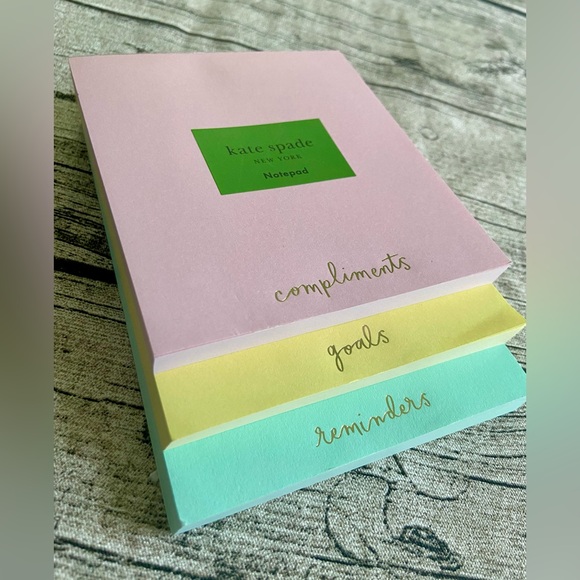 NWT! Kate Spade ♠️ stacked notepad 3 blocks in 1. 225 pages total - Picture 8 of 10